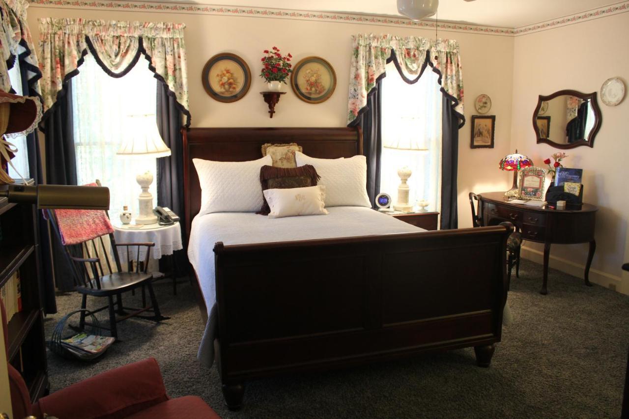 Red Bluff Cottage Bed & Breakfast Montgomery Eksteriør bilde